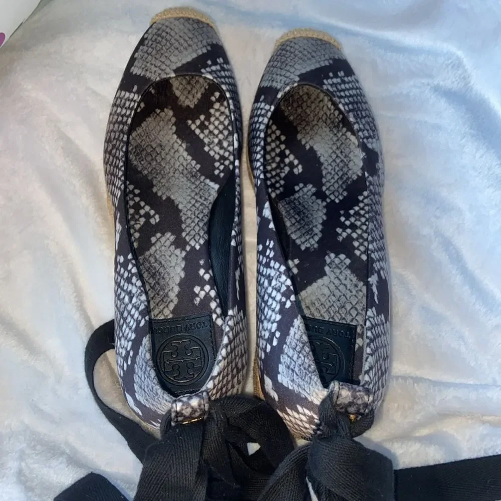 Tory Burch 'Heather' 40mm Ankle Wrap Espadrille Wedge Snake 7.5 M
